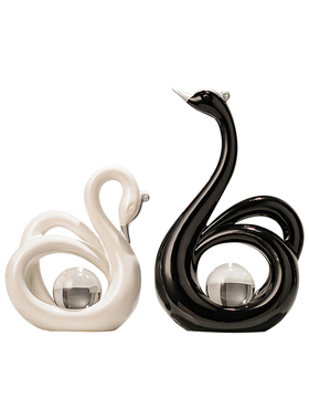 水晶球天鹅摆件一对简约高级感