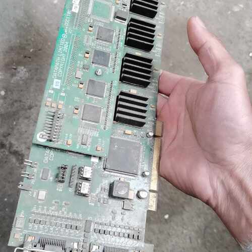溢价-Datapath IH4多屏显示卡 DGC110C，2004