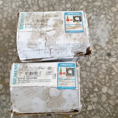 西门子接触器3TF35 00 0XM0 库存1个 包装比较破