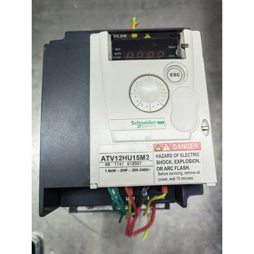 ATV12HU15M2变频器1.5KW-2，，询价