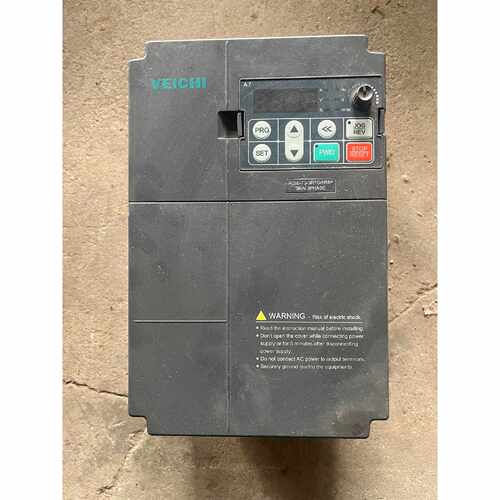 议价伟创AC60T33R7G5R5P变频器380V三相维修