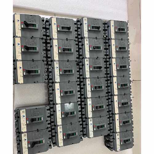 CVS100F/160F/250F/N塑壳断路器，3P议价