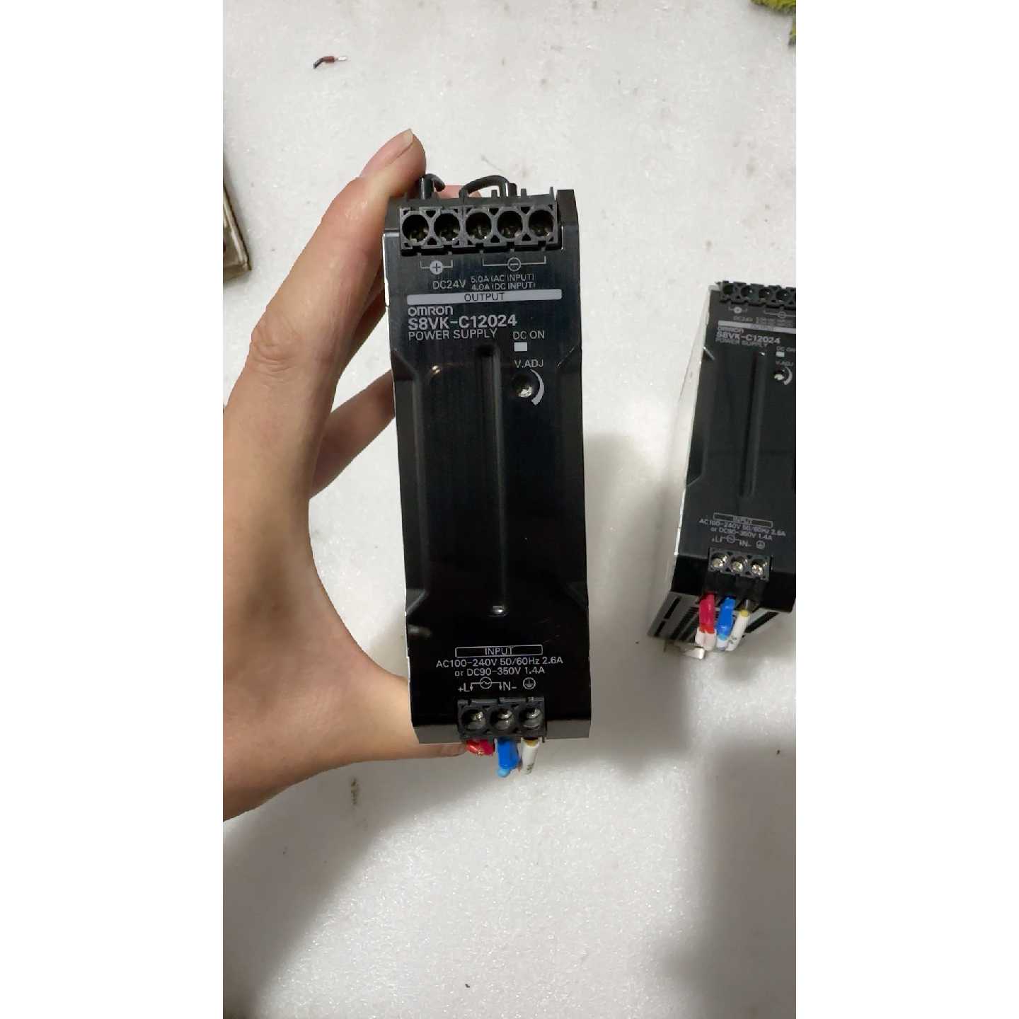 议价欧姆龙电源 S8VK-C12024，实物图片，功能正常，数量