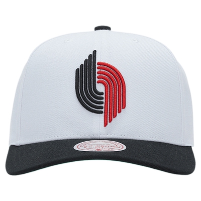 开拓者Lifestyle弯檐帽