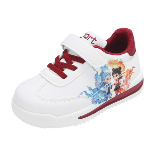 哪吒童鞋儿童皮面女童运动鞋子2026春秋新款软底中大童休闲板鞋潮