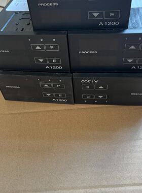 询价-ELOTECH    A1200-0-2-SGI1-5温控表