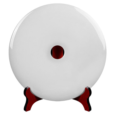 三脚架底座玉石平安扣装饰