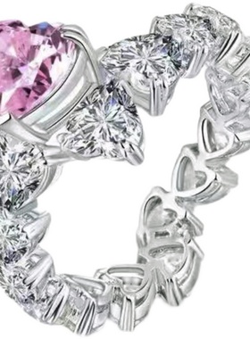 巨美的粉色爱心排钻别致开口戒指