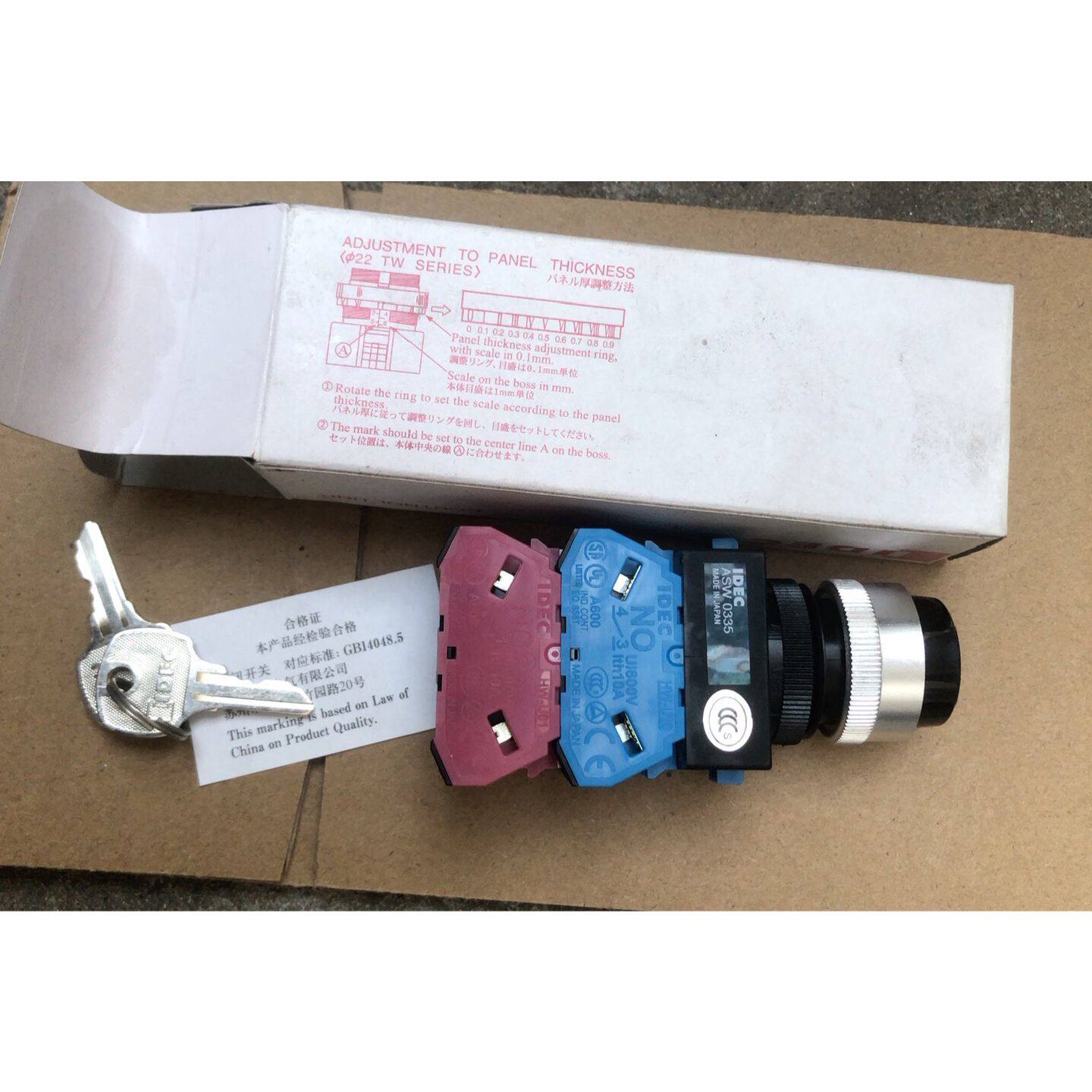 议价可维修库存原装全新日本和泉IDECASW0335ASK33K图片