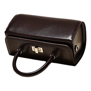 GXFMOD小众设计高级感小方包女2026早春新款简约通勤单肩包斜挎包