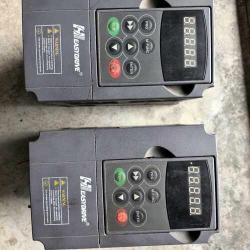 溢价-易驱变频器M200-4T0040VER1M0016C，380