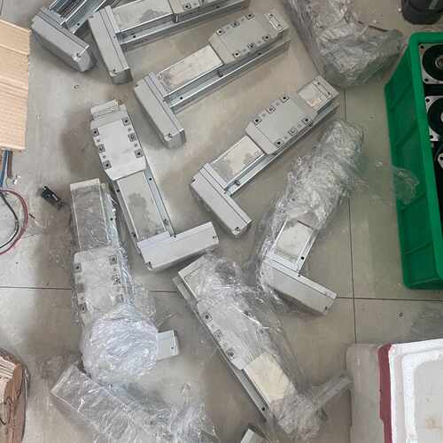 GTH8-L10-100-BL-F40-C4，台湾东佑达直线，议价商品