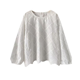 女春季洋气甜美白色娃娃衫镂空流苏绣花波浪下摆衬衫圆领宽松上衣