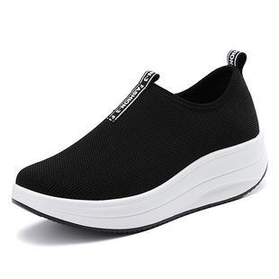 睿登网面运动鞋女透气一脚蹬旅游鞋妈妈鞋走步鞋女鞋2025冬季新款