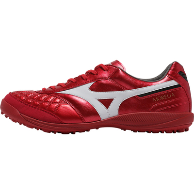 日产莫雷拉M8袋鼠皮碎钉小场地