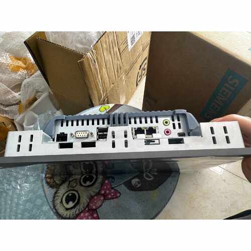 议价SIMATICHMI触摸屏1240JC01适用