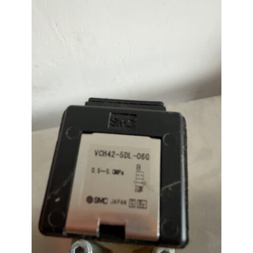 议价可维修VCH425DL06G全新SMC有点灰擦一下很漂亮