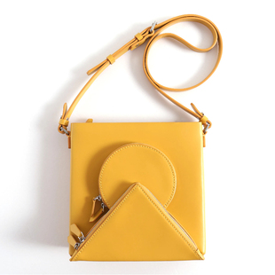 北山制包所《直岛》静电场朔联名天地包邮差包黄色