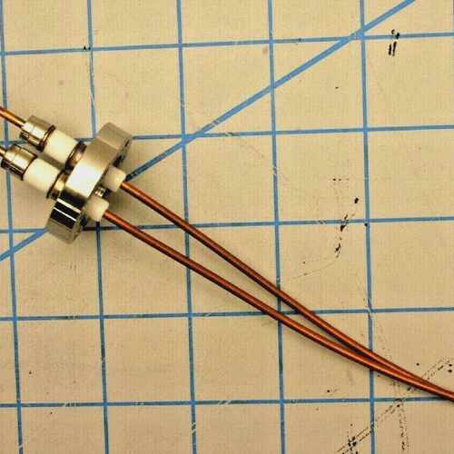 04-716944-01 / FEEDTHRU,MOD VIPS,VARIAN 3290,04-716944-01 /