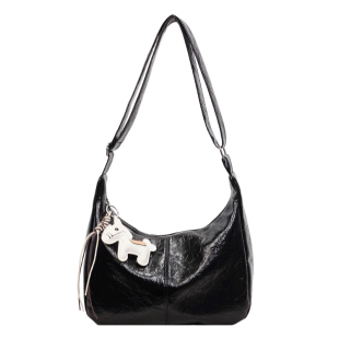 高级感通勤包包女款2026新款春季时尚精致百搭单肩包大容量斜挎包