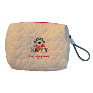 可爱小狗化妆包女新款便携式护肤品手拿包大容量旅行洗漱收纳包