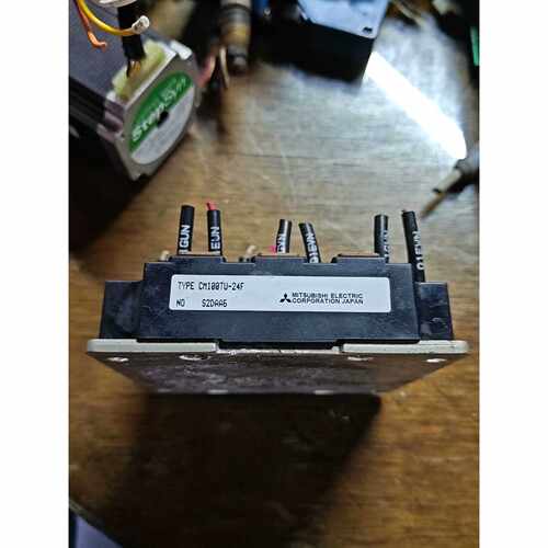 在线议价三菱IGBT模块 CM100TU-24F，实物如图92