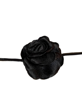 Gallery复古黑色玫瑰花朵项链