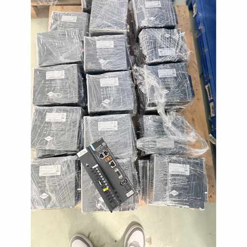 议价伺服驱动器SV660NT8R4IFS2kw刚拆机回维修