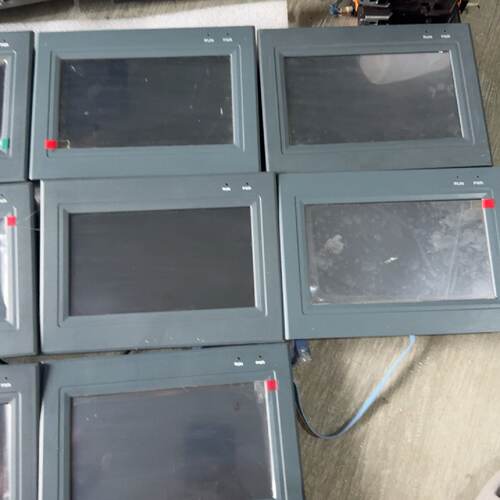 议价人机触摸屏EVC-L070S，7寸，24V供电，实物