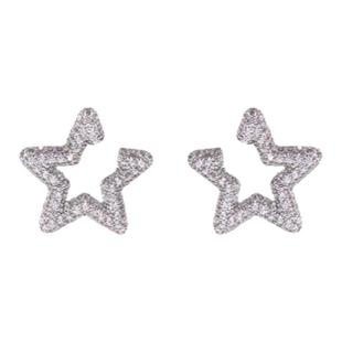 水钻星星耳环2026新款爆款简约耳钉高级感夸张清冷感耳饰耳夹女