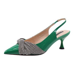 St&Sat/星期六尖头浅口单鞋细高跟水钻气质中后空女鞋SS21114625