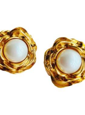 中古风贝母女金色山茶花耳环