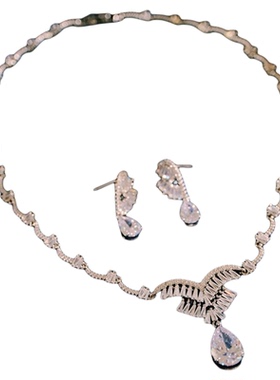 闺蜜镀金镶嵌银色锆石晚礼服婚纱晚宴配饰超仙新娘项链耳环套装女