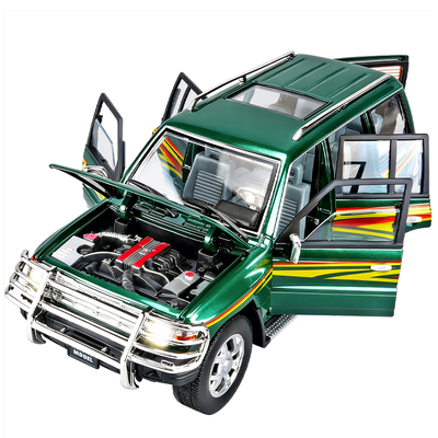 118三菱帕杰罗汽车模型越野车