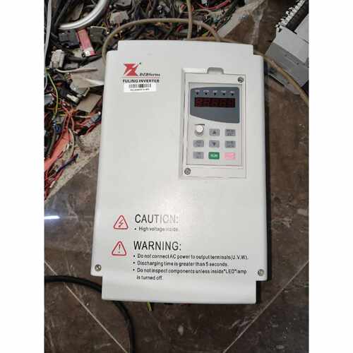 议价富凌变频器DZB280B007.5L4DK维修