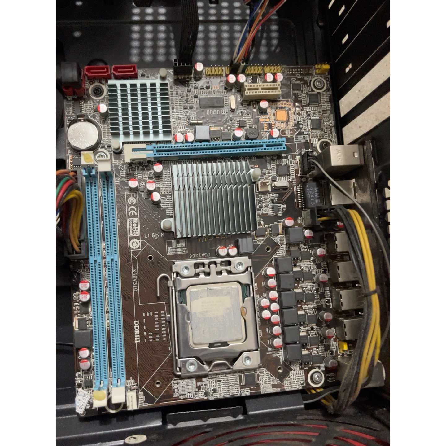 议价X58V310主板套装，带LGA1366接口CPU，支持DD