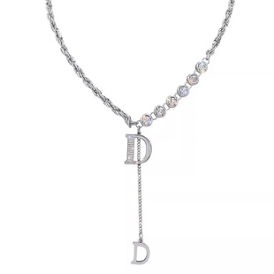 长项链女款2025新款高级感轻奢小众饰品装饰毛衣链秋冬衣服配饰