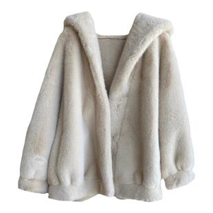 AMR UU◆俏皮减龄 保暖仿貂绒毛绒外套短款连帽厚上衣女秋冬新款