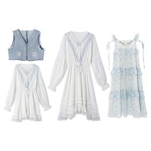 森女部落蕾丝民族风刺绣牛仔马甲白色连衣裙森系套装裙子2026夏季