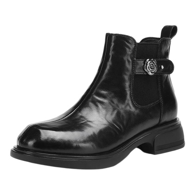 星期六英伦风真皮软底短靴女款