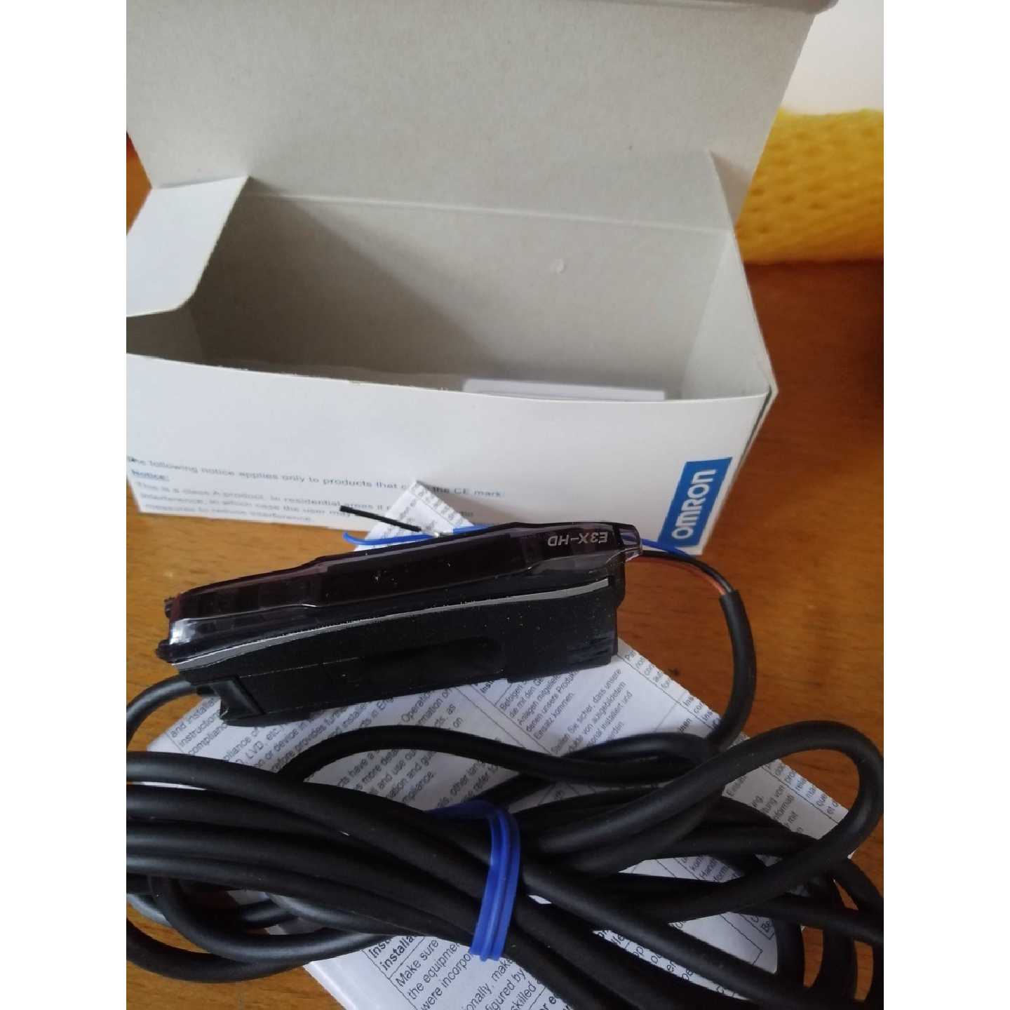 议价全新原装欧姆龙放大器E3X-HD10 E3x -HD10-V E3x-HD11 E3X-HD