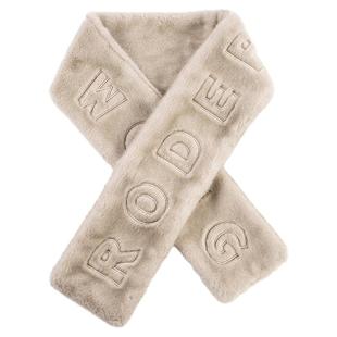 RODERIC WONG2025秋季气质百搭保暖毛绒logo围巾时尚穿搭百搭单品