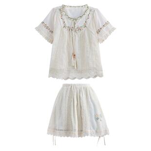 森女部落甜美清新刺绣设计感上衣女夏季蕾丝拼接宽松百搭衬衫新款