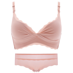 内衣新款2020爆款薄款小胸聚拢无钢圈大学学生高中少女文胸罩套装