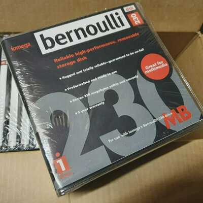 Bernoulli iomega Disk 230 Storage Disk - Brandneu (Box mit 2