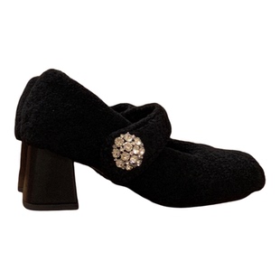 Uuuus【晚宴女主角】6cm粗跟方头施华洛水钻扣羊羔毛轻奢玛丽珍鞋