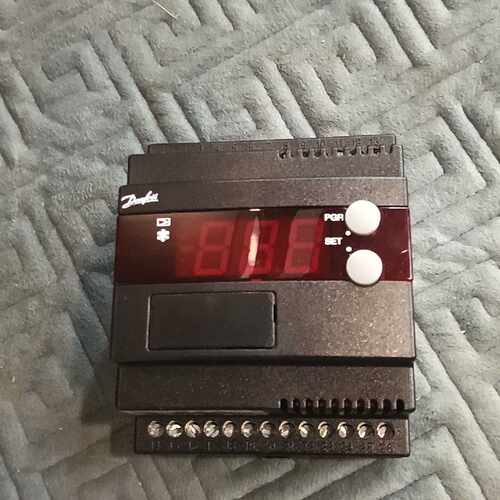 询价丹麦丹佛斯C31电子膨胀控制器型号084B7议价