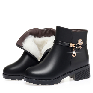 冬季保暖加绒低中粗跟厚羊毛妈妈棉鞋短靴女士真皮棉鞋女式棉皮鞋