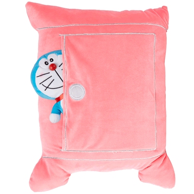 哆啦A梦粉色抱枕靠枕送公仔