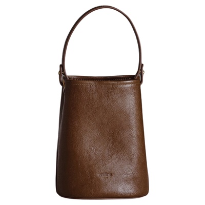 植鞣头层牛皮水桶包vol6380